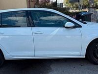Gebraucht VW Golf VII Trendline 116 PS (85 kW) 2019 Weiß Limousine