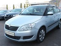 Gebraucht Skoda Fabia Ambition 90 PS (66 kW) 2013 Brilliantsilber metallic Kombi