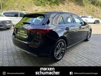 Gebraucht Mercedes A220 190 PS (139 kW) 2024 Lack kosmosschwarz Limousine