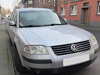 Gebraucht VW Passat 116 PS (85 kW) 2001 Silber Limousine