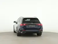 Usado Mercedes E220 AMG 197 CV (144 kW) 2025 Azul Familiar