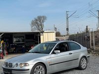 Gebraucht BMW 318 Compact 143 PS (105 kW) 2002 Grau Kleinwagen