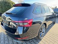 Gebraucht Skoda Superb SportLine 200 PS (147 kW) 2022 Schwarz Limousine