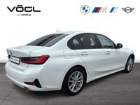 Używany BMW 330 265 KM (194 kW) 2020 Biały Sedan/Limuzyna