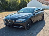 Gebraucht BMW 520 184 PS (135 kW) 2011 Schwarz Kombi