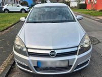 Usata Opel Astra 101 CV (74 kW) 2004 Argento Berlina