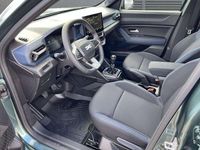Neu Dacia Duster Expression 101 PS (74 kW) 2025 Zedergrün SUV