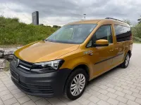 Używany VW Caddy Maxi 102 KM (75 kW) 2019 Żółty Minivan
