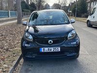 Gebraucht Smart ForFour Passion 71 PS (52 kW) 2015 Schwarz Kleinwagen