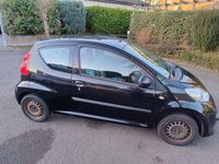 Gebraucht Peugeot 107 68 PS (50 kW) 2009 Schwarz Kleinwagen
