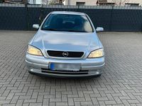 Gebraucht Opel Astra 100 PS (73 kW) 1999 Silber Limousine