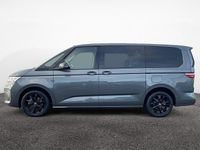 Gebraucht VW Multivan Life 150 PS (110 kW) 2024 Indiumgrau Van