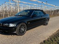 Gebraucht BMW 320 Cabriolet 170 PS (125 kW) 2002 Schwarz Cabrio