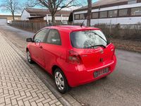 Gebraucht Toyota Yaris Cool 69 PS (50 kW) 2008 Rot Kleinwagen