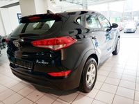 gebraucht Hyundai Tucson 1.6 Turbo 2WD *Navi*Einparksensoren*