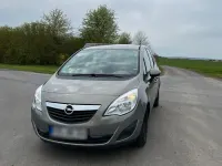 Gebraucht Opel Meriva 125 PS (91 kW) 2011 Silber Van / Kleinbus
