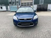 Gebraucht Ford Focus Ghia 116 PS (85 kW) 2009 Blau Limousine