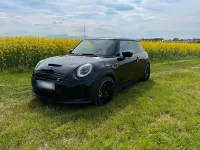 Gebraucht Mini Cooper SE 135 kW (184 PS) 2021 Schwarz Kleinwagen