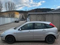 Second-hand Ford Focus 100 CP (73 kW) 2003 Argintiu Berlinǎ
