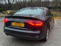 Gebraucht Audi A4 S-Line 177 PS (130 kW) 2012 Schwarz Limousine
