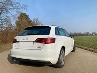 Gebraucht Audi A3 Sport 184 PS (135 kW) 2016 Weiß Kleinwagen