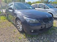 Gebraucht BMW 520 Sport Line 177 PS (130 kW) 2010 Carbonschwarz metallic Kombi