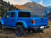Gebraucht Jeep Gladiator Overland 264 PS (194 kW) 2022 Blau Pickup