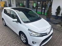 Gebraucht Toyota Verso Life 147 PS (108 kW) 2013 Weiß Van / Kleinbus