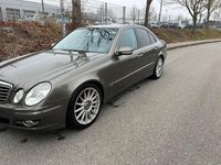 Gebraucht Mercedes E420 Avantgarde 314 PS (230 kW) 2007 Grau Limousine