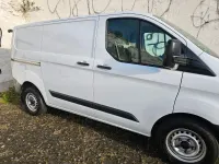 Używany Ford Transit Custom 105 KM (77 kW) 2017 Biały Minivan