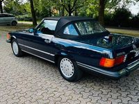 Gebraucht Mercedes 560 227 PS (166 kW) 1986 Blau Cabrio