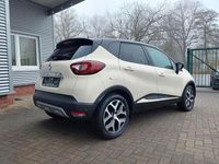 Gebraucht Renault Captur Intens 150 PS (110 kW) 2019 Beige SUV