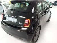 Gebraucht Fiat 500e 86 kW (118 PS) 2023 Schwarz Kleinwagen