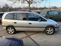 Gebraucht Opel Zafira 125 PS (91 kW) 2002 Silber Van / Kleinbus