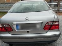 Gebraucht Mercedes CLK320 Elegance 218 PS (160 kW) 1997 Silber Coupé
