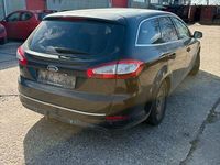 Gebraucht Ford Mondeo Titanium 163 PS (119 kW) 2011 Schwarz Limousine