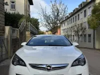 Gebraucht Opel Astra GTC Sport 131 PS (96 kW) 2014 Weiß Coupé