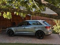 Gebraucht Audi A3 105 PS (77 kW) 2025 Grau Kombi