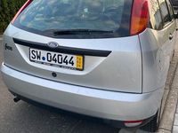 Gebraucht Ford Focus 101 PS (74 kW) 2001 Silber Limousine