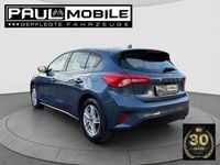 Gebraucht Ford Focus 101 PS (74 kW) 2020 Blau Limousine