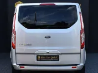 Gebraucht Ford Tourneo Titanium 131 PS (96 kW) 2018 Polarsilber metallic Van / Kleinbus