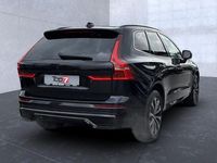 Gebraucht Volvo XC60 Plus 197 PS (144 kW) 2023 Onyx black (metallic) SUV