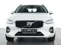 Używany Volvo XC60 Core 197 KM (144 kW) 2024 Biały SUV