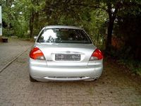 Gebraucht Ford Mondeo Ghia 170 PS (125 kW) 1998 Silber metallic Limousine