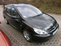 Gebraucht Peugeot 307 122 PS (89 kW) 2002 Schwarz metallic Kombi