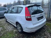 Gebraucht Hyundai i30 140 PS (102 kW) 2009 Weiß