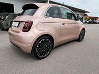 Neu Fiat 500e La Prima 86 kW (118 PS) 2026 Colore esterno (rose gold) Limousine
