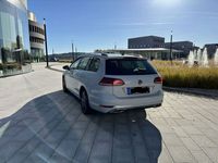 Gebraucht VW Golf VII Highline 150 PS (110 kW) 2017 Weiß Kombi