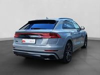Gebraucht Audi Q8 S-Line 286 PS (210 kW) 2023 Grau SUV