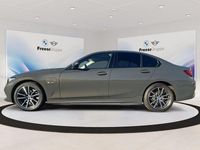 Gebraucht BMW 330e Shadowline 292 PS (214 kW) 2022 Grau Limousine